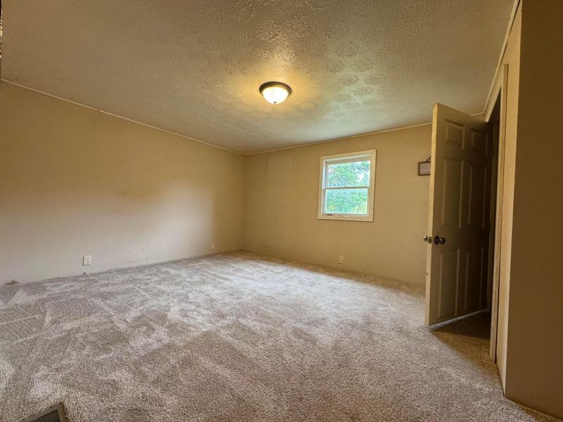 10527 Garrett Road SW, Amanda, OH 43102 Photo 10