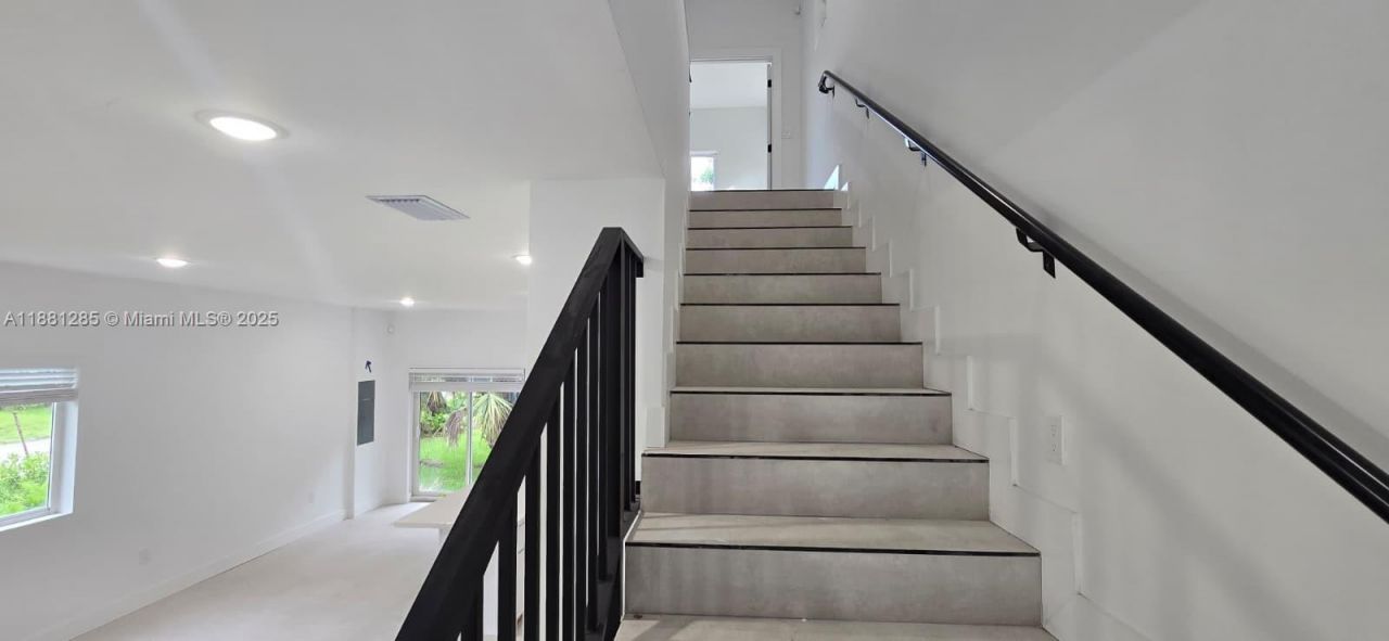 141 NW 11th St, Pompano Beach, FL 33060 Photo