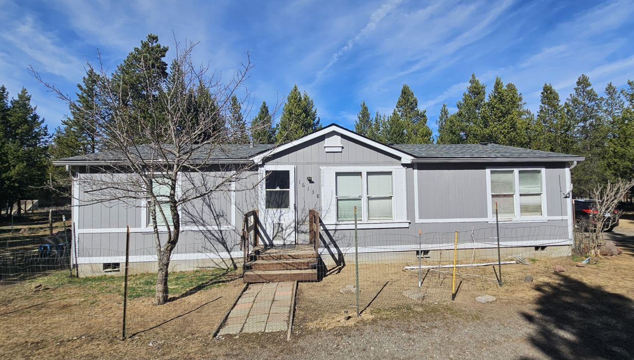 16138 Amber Lane, La Pine, OR 97739 Main Photo