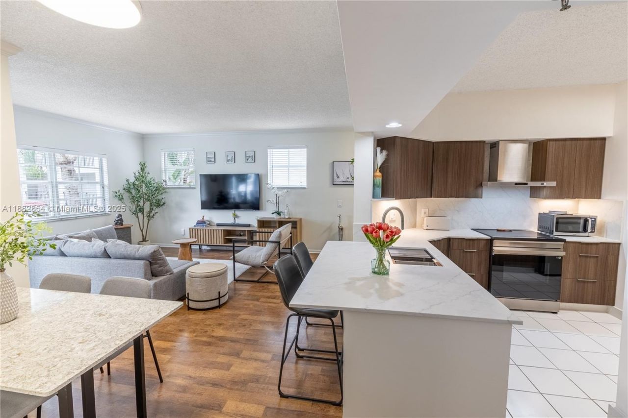 3255 NE 184th St, Unit 12217, Aventura, FL 33160 Photo