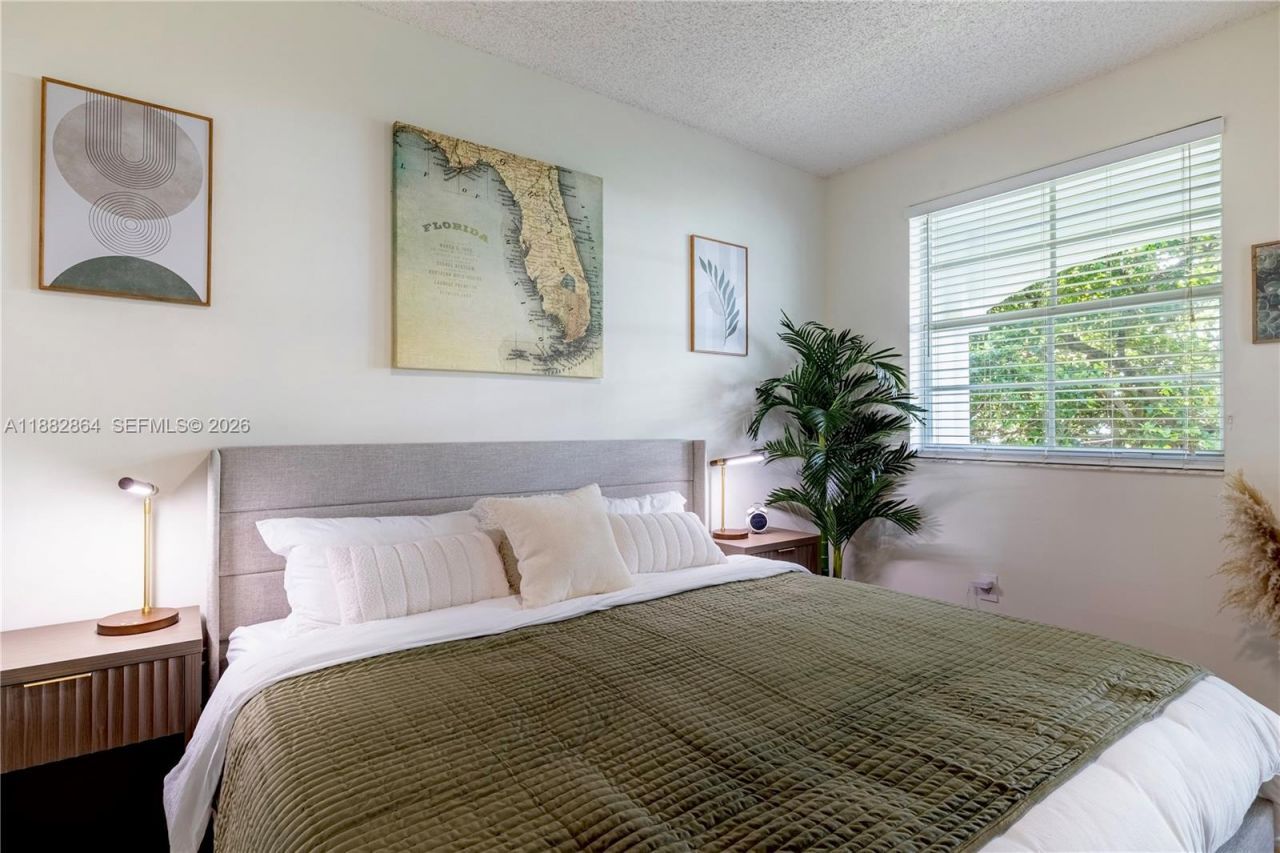 3255 NE 184th St, Unit 12217, Aventura, FL 33160 Photo