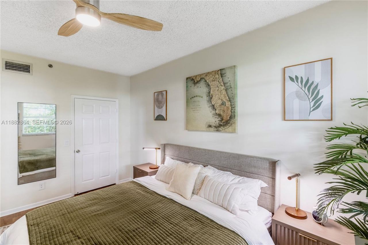 3255 NE 184th St, Unit 12217, Aventura, FL 33160 Photo