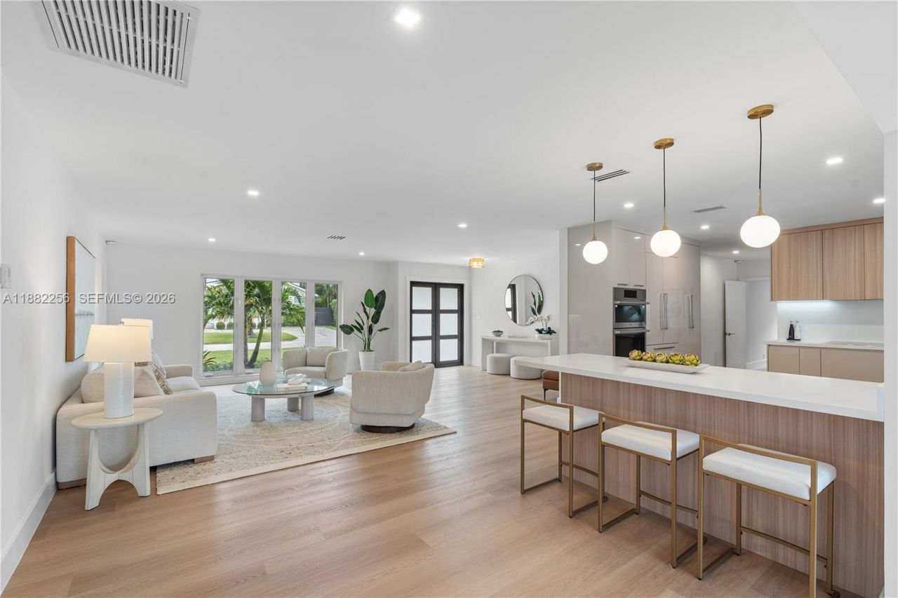 3341 NE 38th St, Fort Lauderdale, FL 33308 Photo