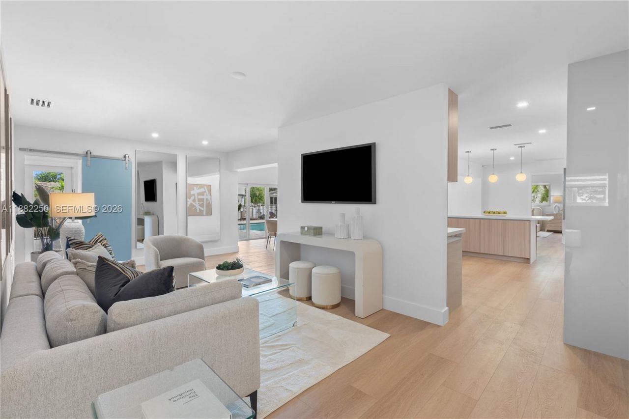 3341 NE 38th St, Fort Lauderdale, FL 33308 Photo