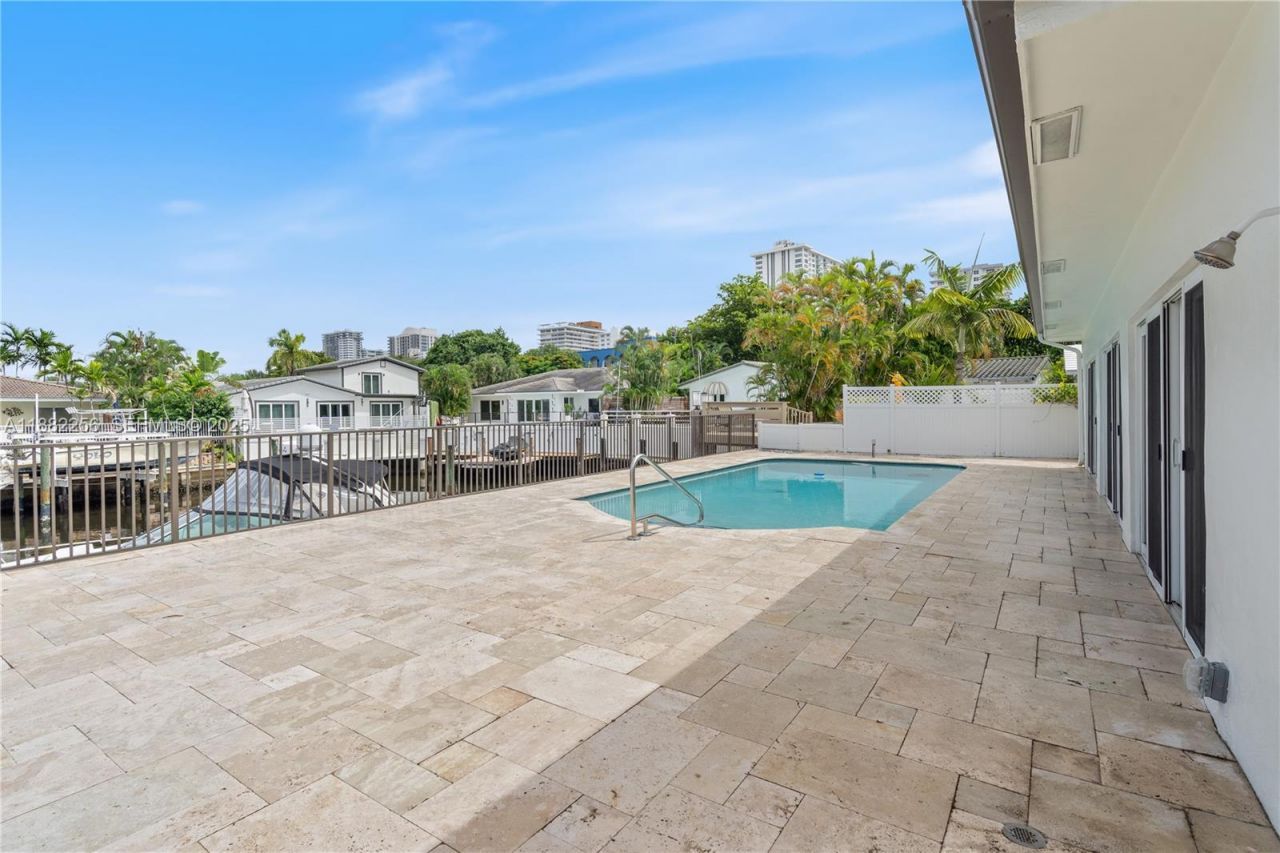 3341 NE 38th St, Fort Lauderdale, FL 33308 Photo