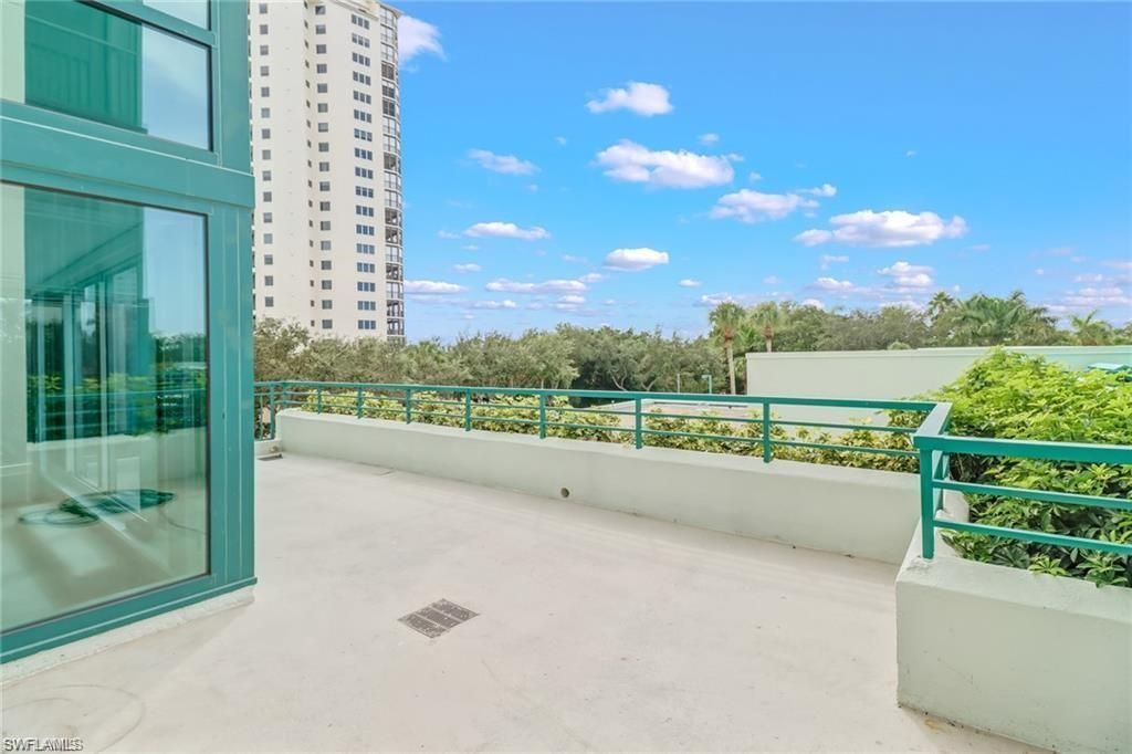 7515 Pelican Bay Blvd, Unit 2A, Naples, FL 34108 Photo