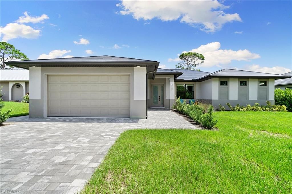 4657 Key Largo Ln, Bonita Springs, FL 34134 Photo