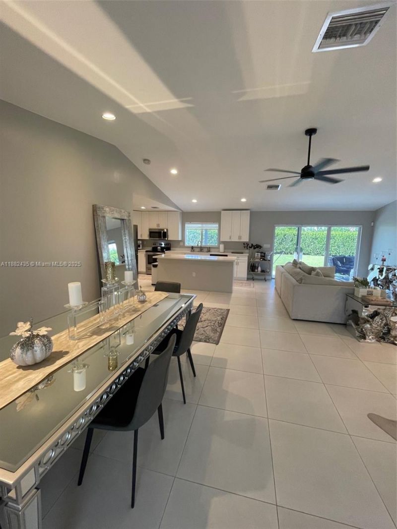 20605 SW 319th St, Homestead, FL 33030 Photo