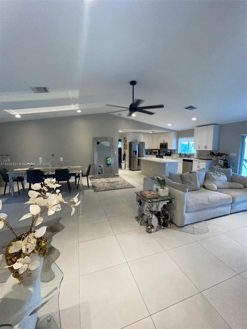 20605 SW 319th St, Homestead, FL 33030 Photo