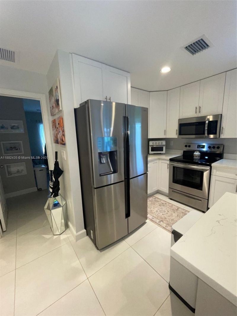 20605 SW 319th St, Homestead, FL 33030 Photo