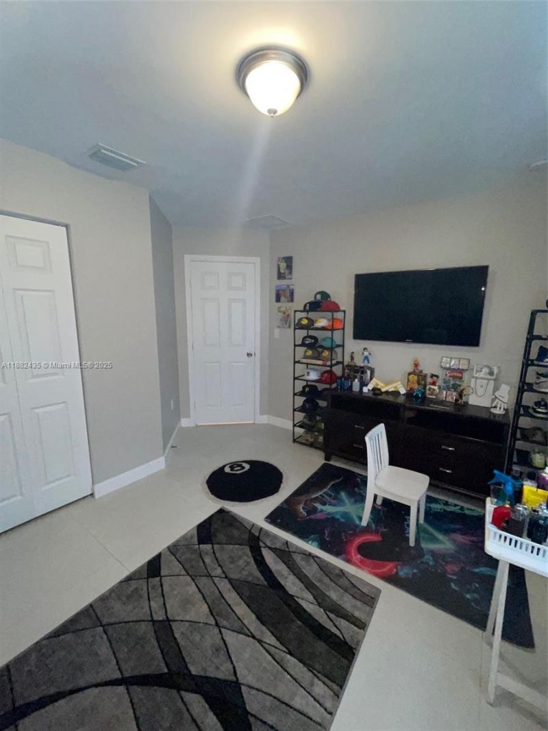 20605 SW 319th St, Homestead, FL 33030 Photo