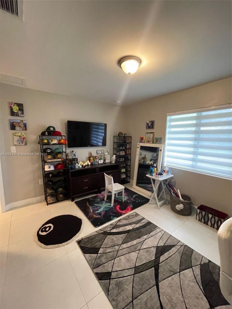 20605 SW 319th St, Homestead, FL 33030 Photo