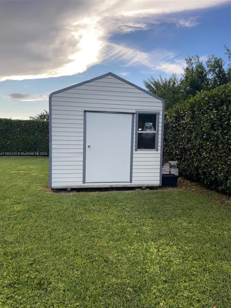 20605 SW 319th St, Homestead, FL 33030 Photo