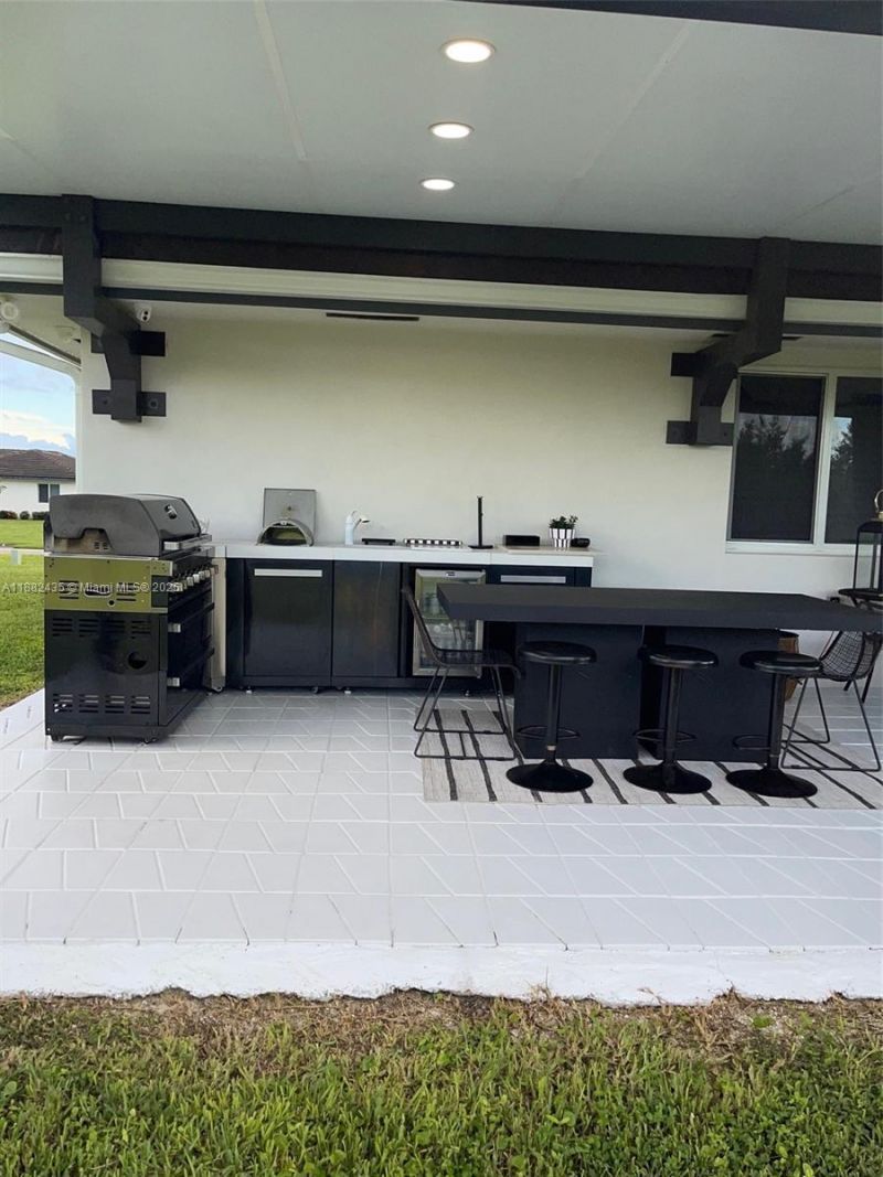 20605 SW 319th St, Homestead, FL 33030 Photo