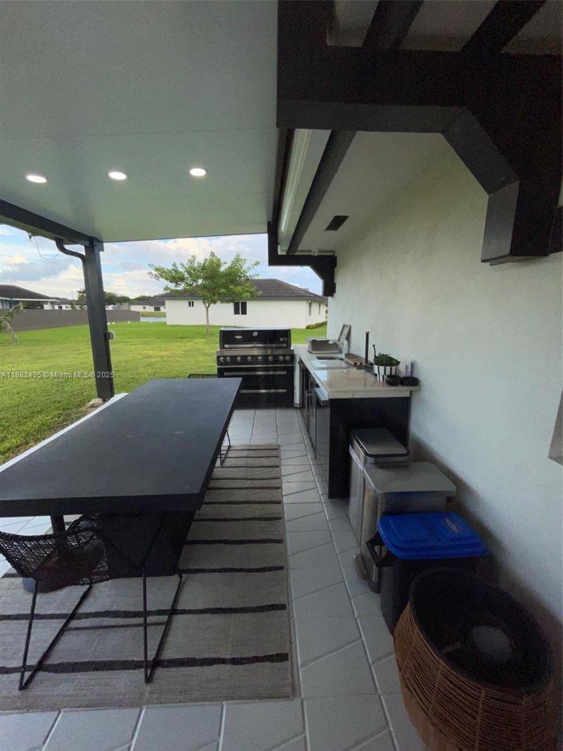 20605 SW 319th St, Homestead, FL 33030 Photo