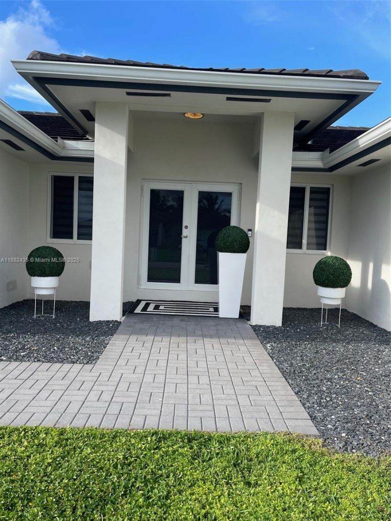 20605 SW 319th St, Homestead, FL 33030 Photo