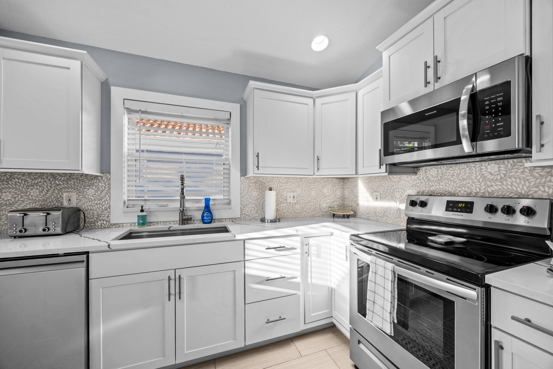 1664 Carriage Brooke Drive, Wellington, FL 33414 Photo