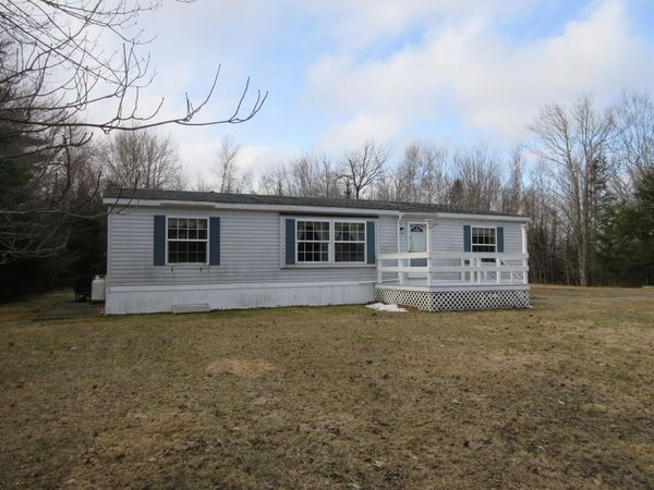 17 Stony Ridge Drive, Washington, ME 04574