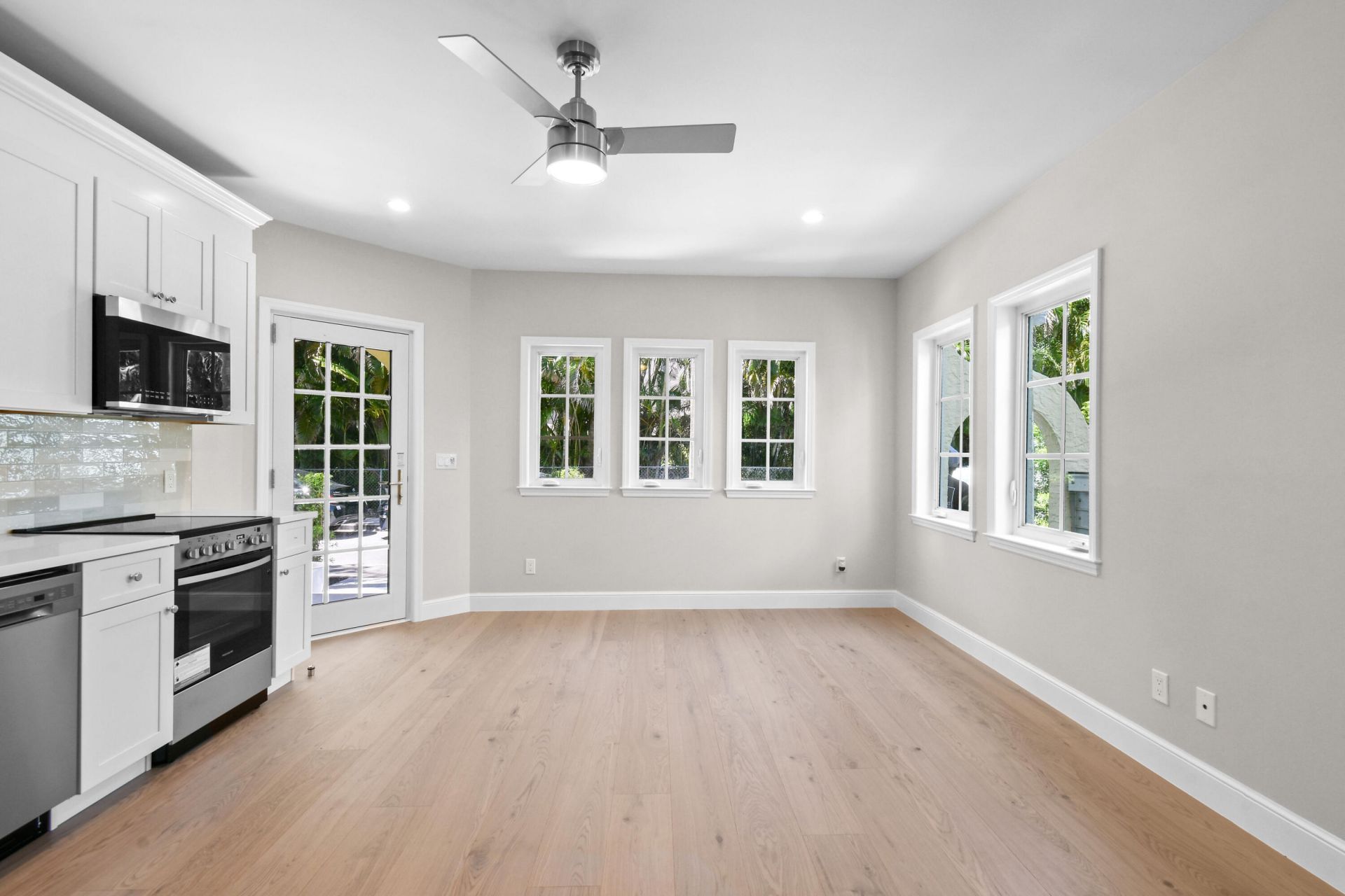 212 Oleander Avenue, Palm Beach, FL 33480 Photo