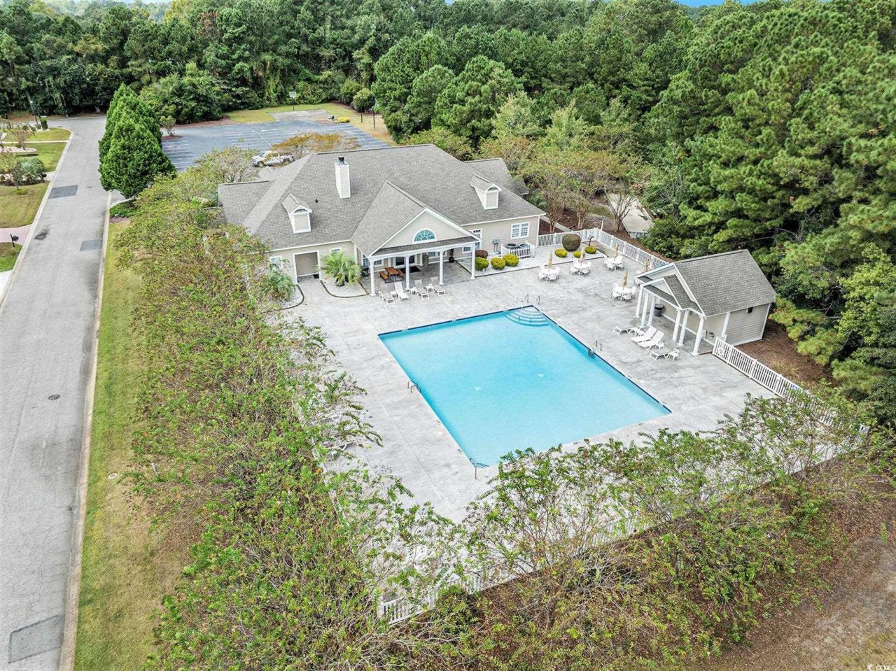 4036 Girvan Dr. Photo 18