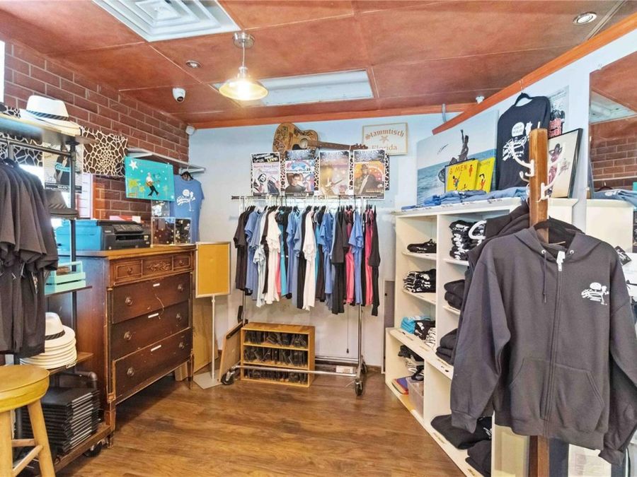 Property Image 40
