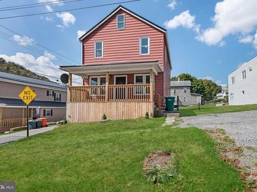 320 PINE STREET, CURWENSVILLE, PA 16833