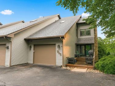 705 Lakeview Estates, Morgantown, WV 26508