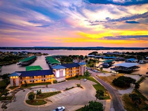 3412 Scenic Point Road, Unit 206, Possum Kingdom Lake, TX 76449