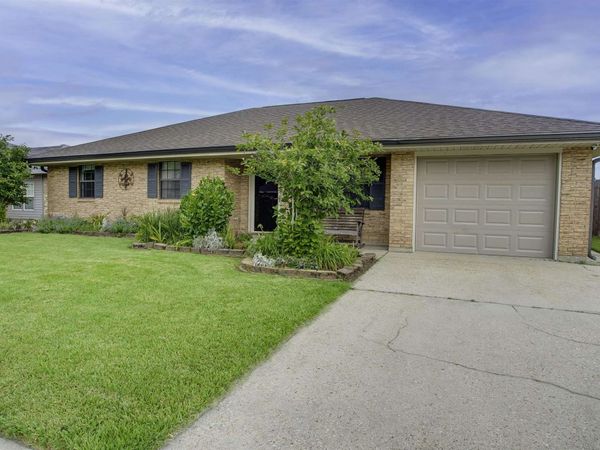 109 Tiger Den Drive, Houma, LA 70364