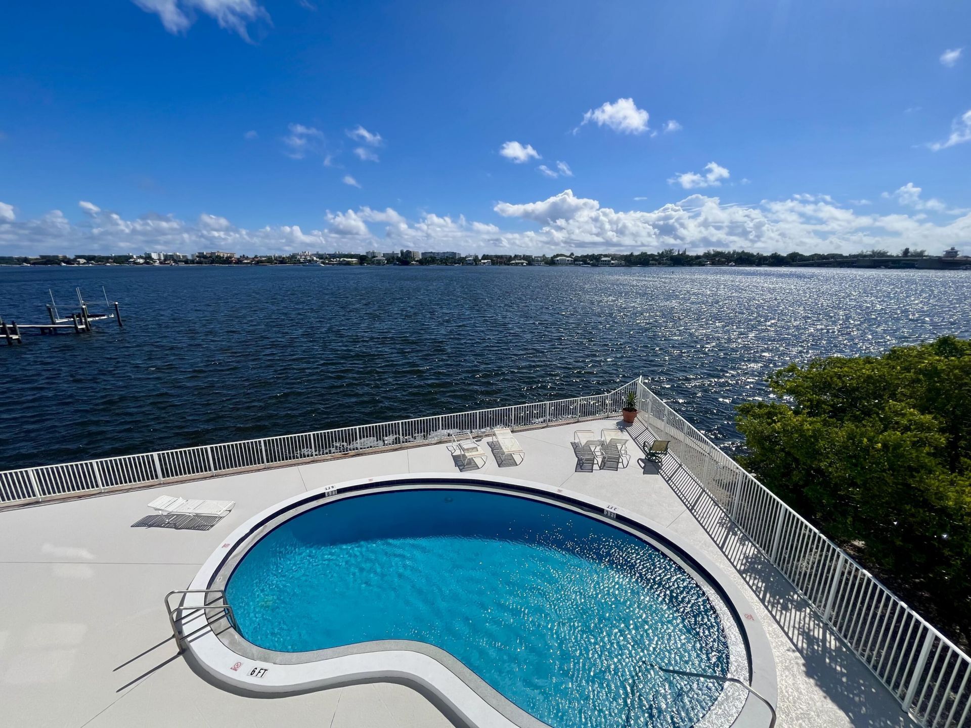 301 Croton Avenue, Unit 305, Lantana, FL 33462 Photo