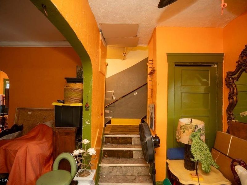 10927 Grantwood Avenue, Cleveland, OH 44108 Photo 18