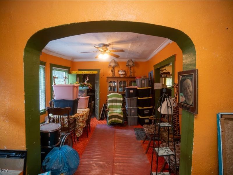 10927 Grantwood Avenue, Cleveland, OH 44108 Photo 5