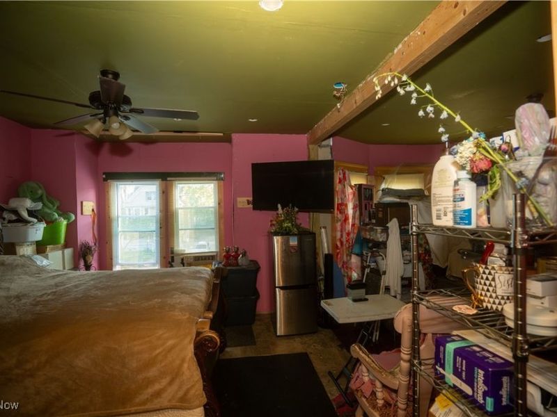 10927 Grantwood Avenue, Cleveland, OH 44108 Photo 6