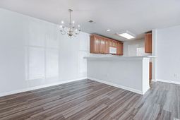 115 Veranda Way photo 4