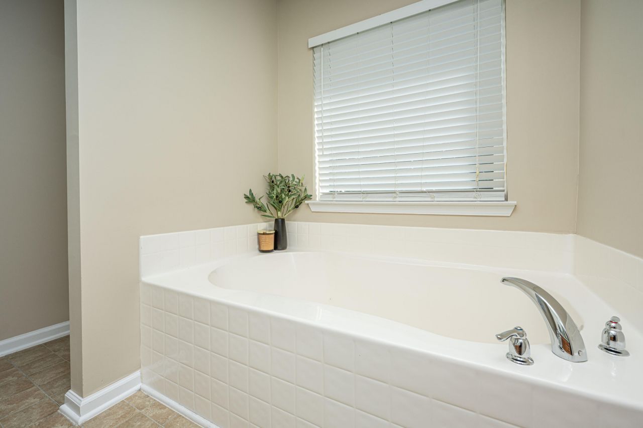 209 Grand Oaks Drive Photo 16