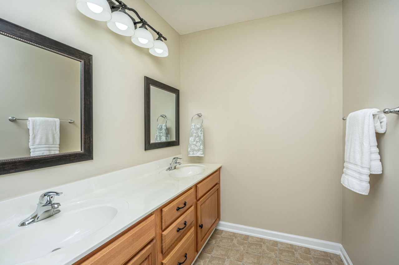 209 Grand Oaks Drive Photo 19