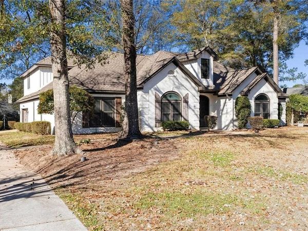 30643 Middlecreek Circle, Spanish Fort, AL 36527
