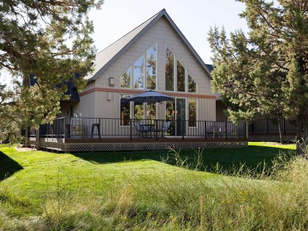 1471 Red Wing Loop, Redmond, OR 97756