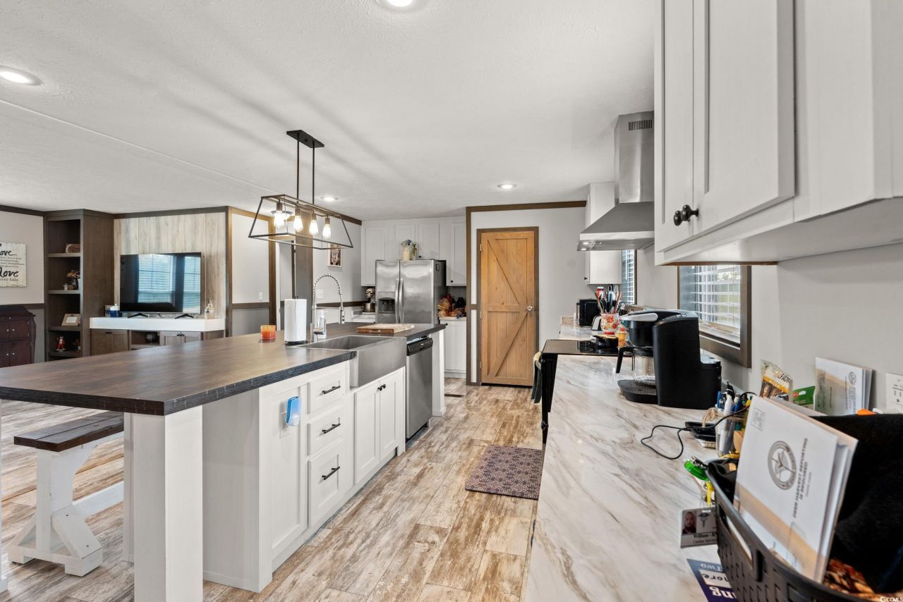 1217 Poplar Creek Rd Photo 11