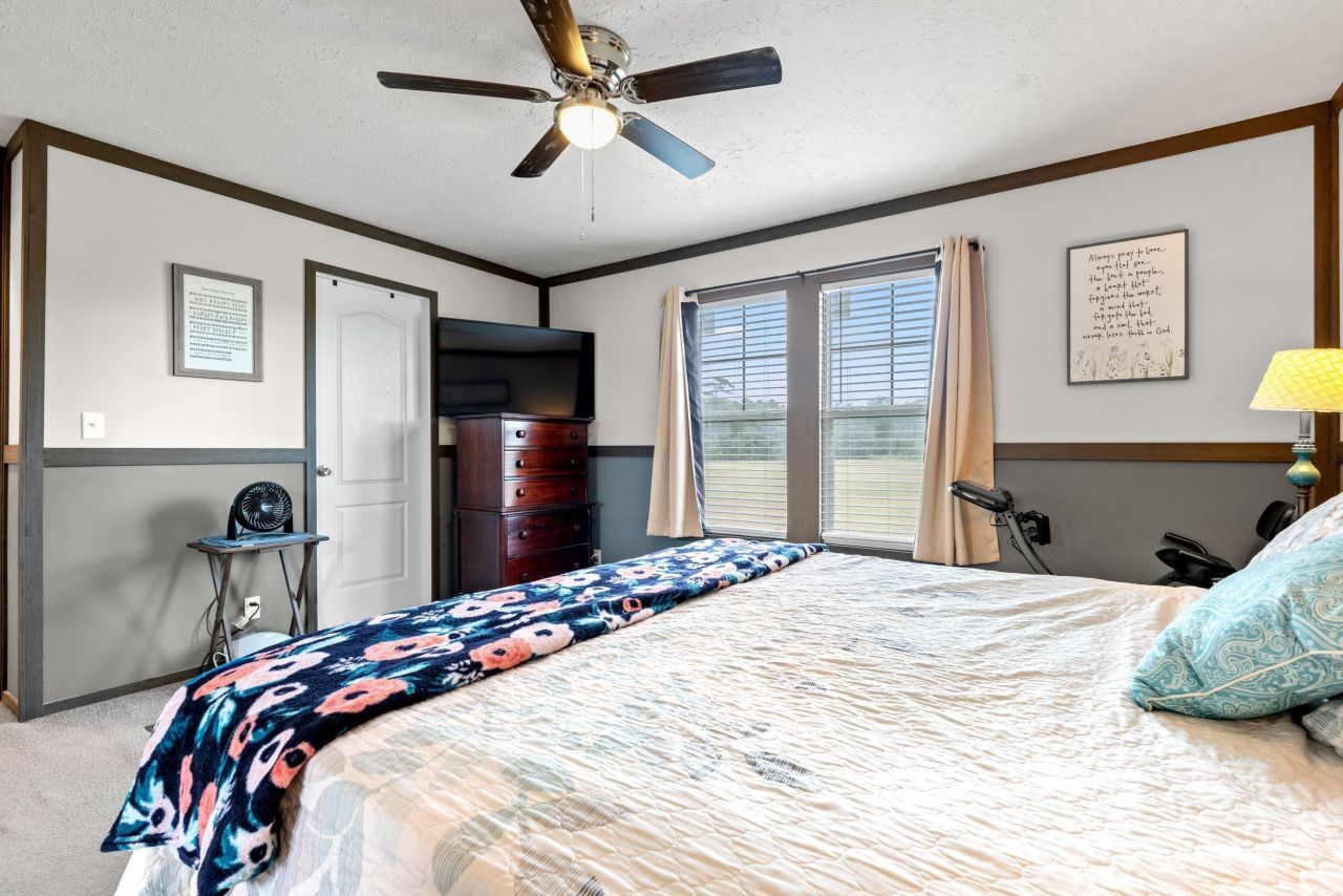 1217 Poplar Creek Rd Photo 14