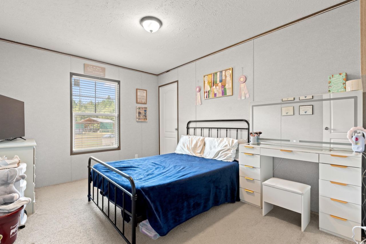 1217 Poplar Creek Rd Photo 17