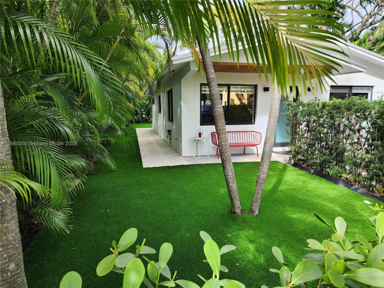 77 NE 43rd St, Unit 77, Miami, FL 33137 Photo