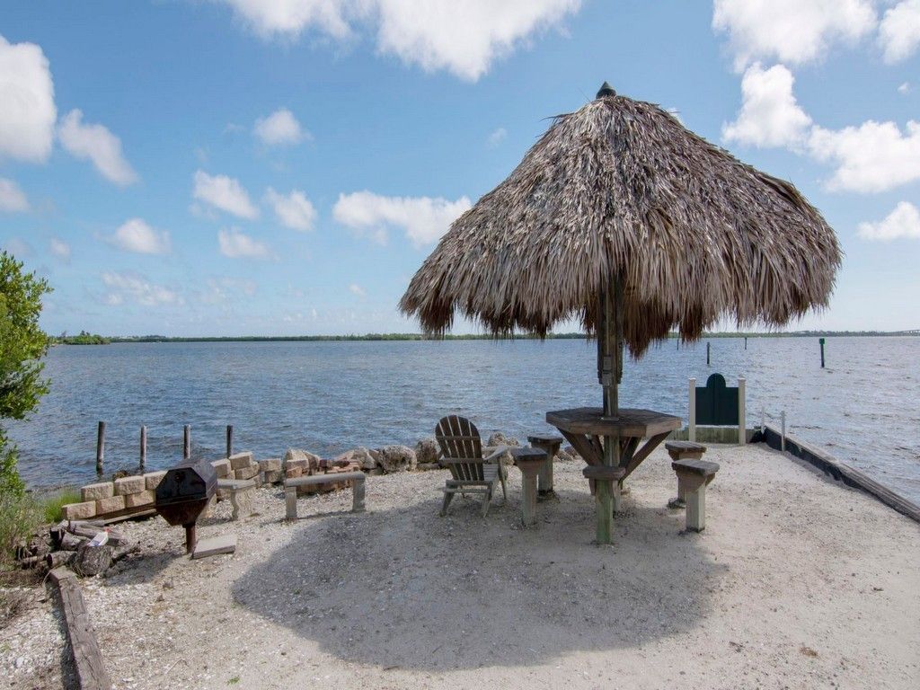 5735 Marina Drive, Unit 3, Sebastian, FL 32958 Photo