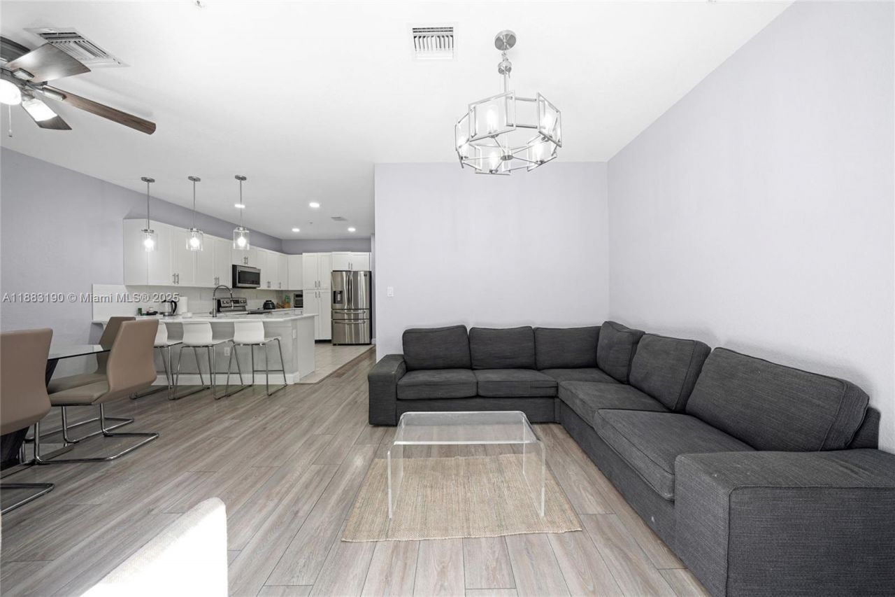 156 SW 185th Way, Pembroke Pines, FL 33029 Photo