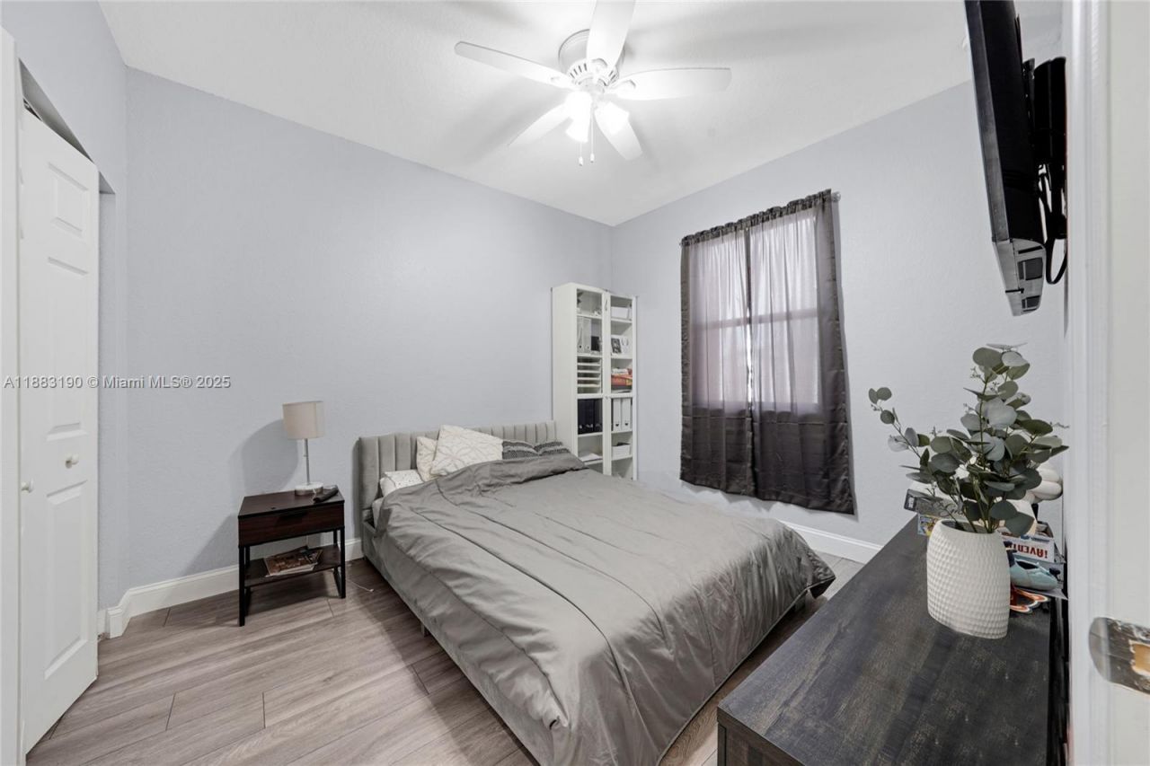 156 SW 185th Way, Pembroke Pines, FL 33029 Photo