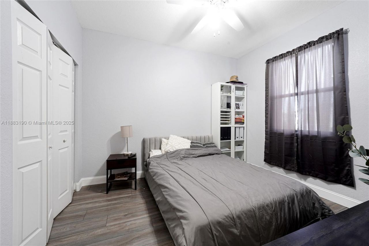 156 SW 185th Way, Pembroke Pines, FL 33029 Photo