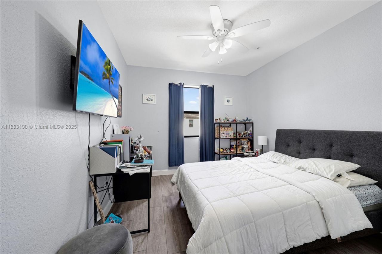 156 SW 185th Way, Pembroke Pines, FL 33029 Photo