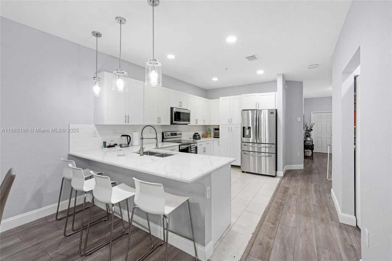 156 SW 185th Way, Pembroke Pines, FL 33029 Photo