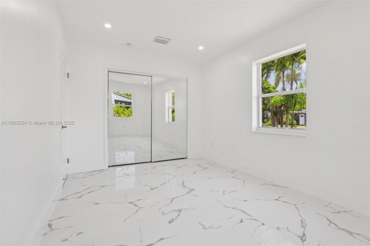 232 SW 22nd St, Fort Lauderdale, FL 33315 Photo