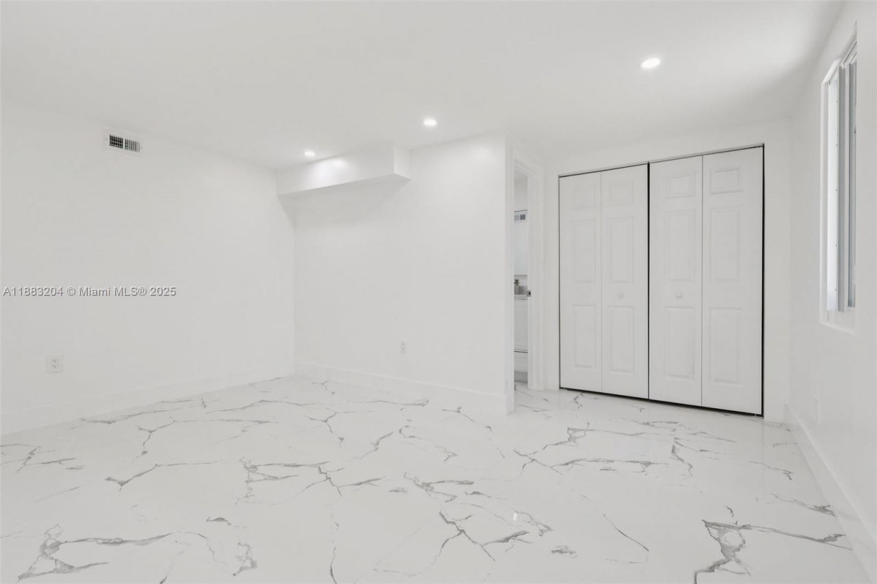 232 SW 22nd St, Fort Lauderdale, FL 33315 Photo